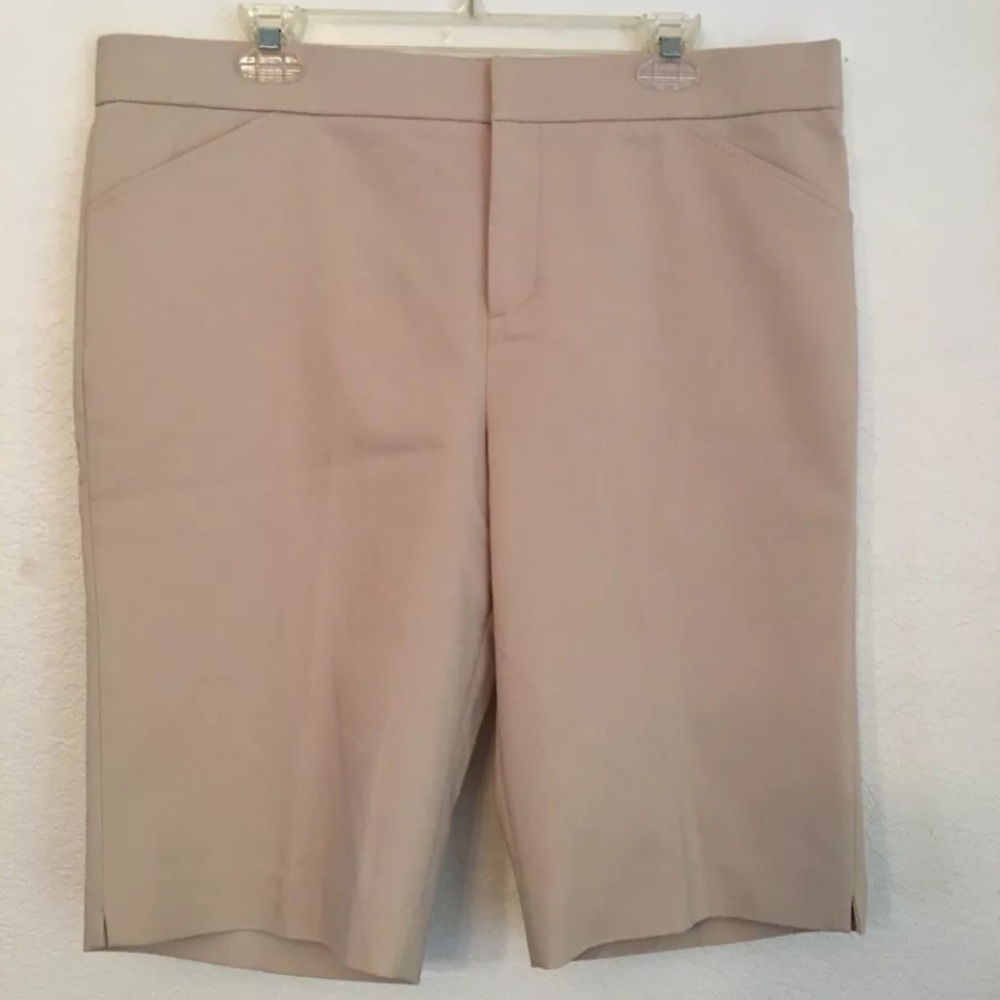 Soft Surroundings Womens Size 16 Superla Comfort Stretch Khaki Bermuda Short